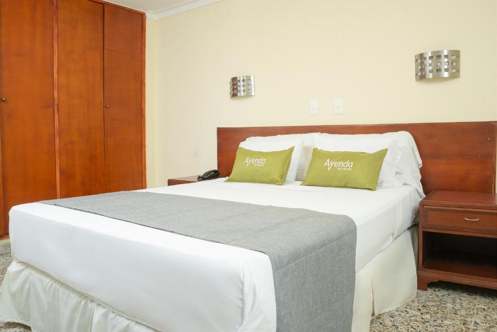 Ayenda 1313 Barahona 72 15