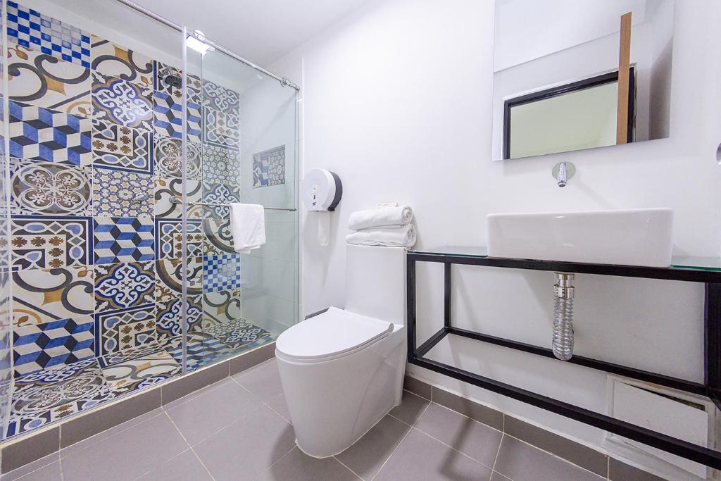 Ayenda Bee Hotel - Baño - 22