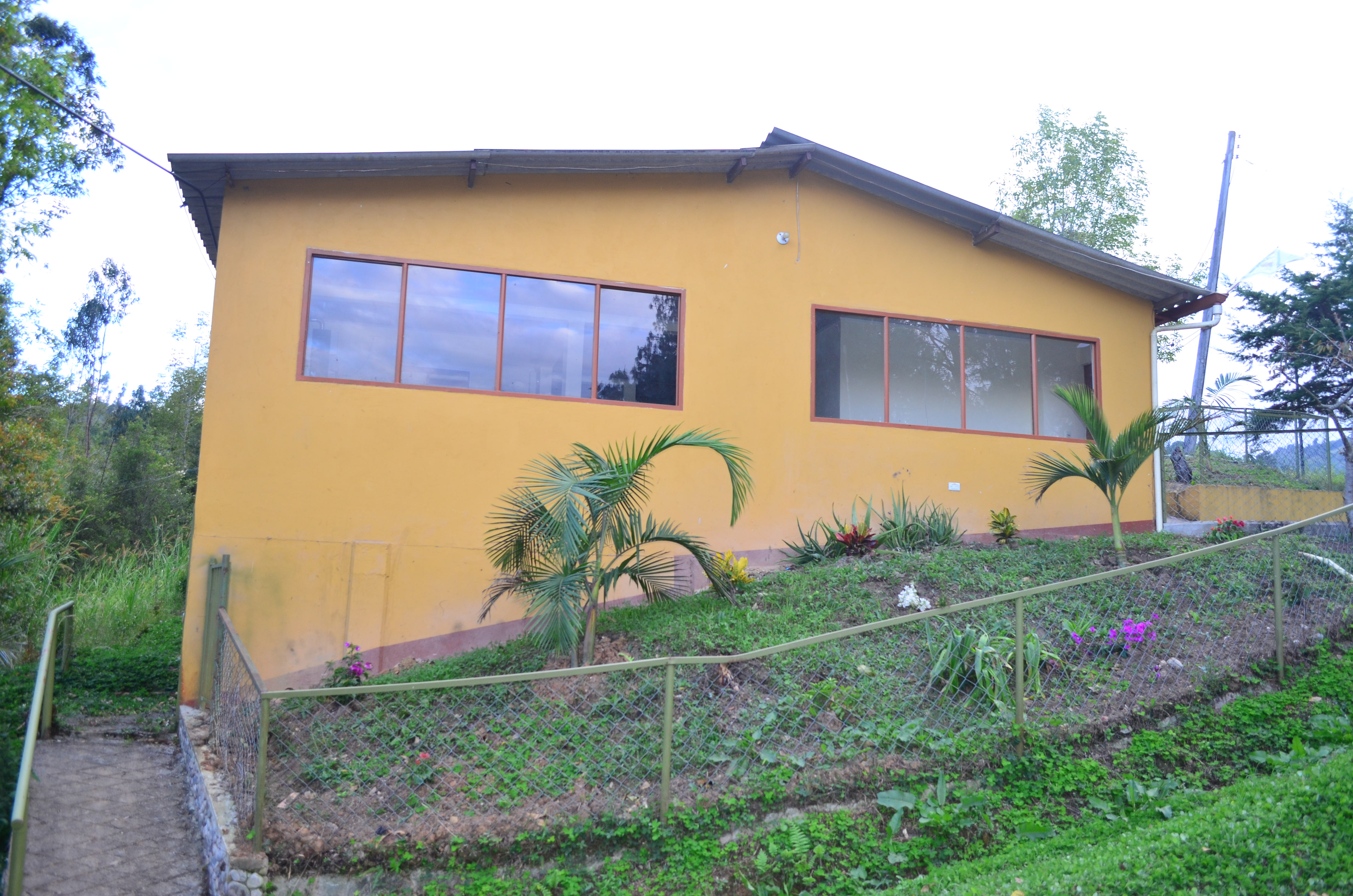 MONTEVERDE BEST INN  - Recuerdito Interior pax 6 - 8