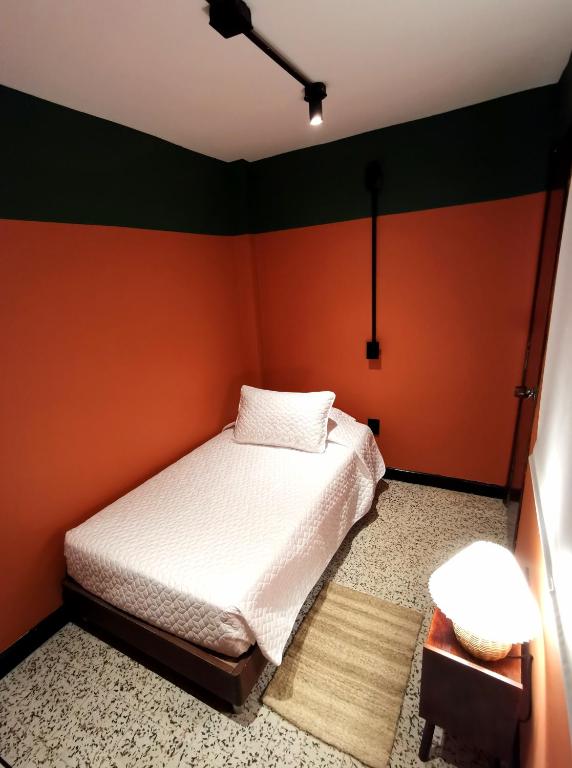 La Bonita Guesthouse - Sencilla Pequeña - baño privado - 3