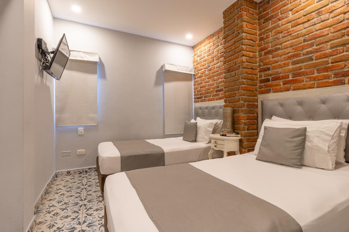 Hotel Boutique ADAZ - Habitación Familiar Superior   - 9