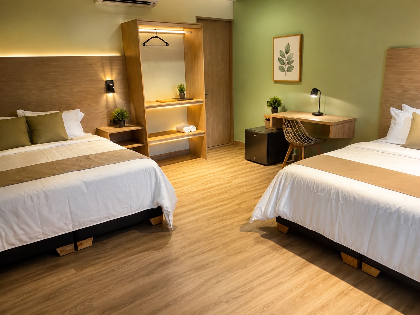 MANGLEA LUXURY HOTEL - Habitacion Cuádruple - Estándar - 2