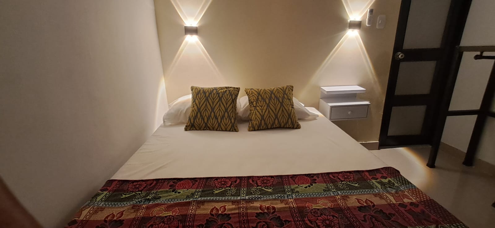 Hostal caimán del Rio - Habitaciones - Dobles  - 3