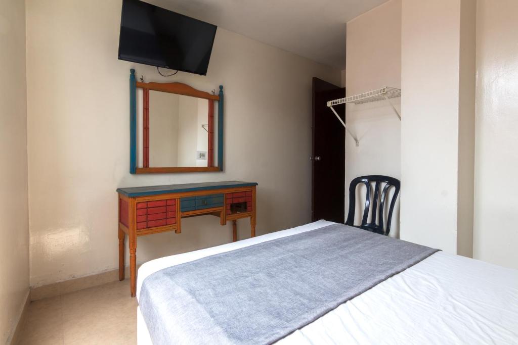 Hotel Conquistadores - Twin - 1