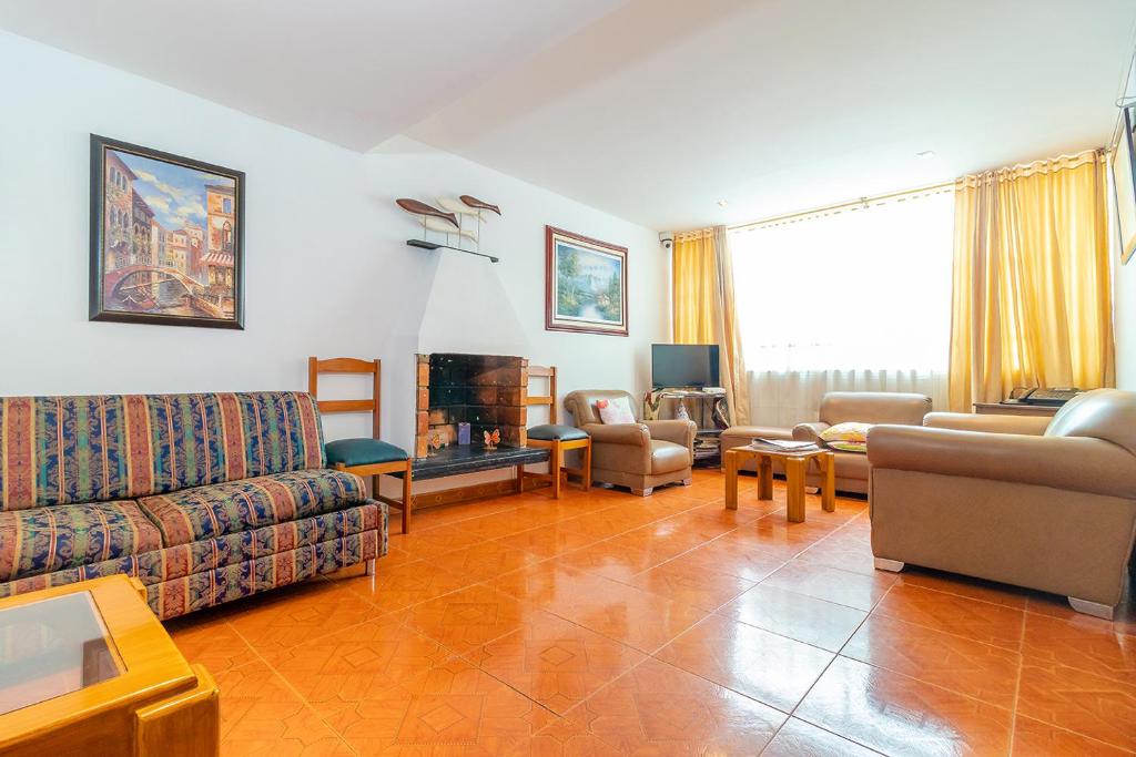 Ayenda 1080 Bogotá Alpes Castellana 28