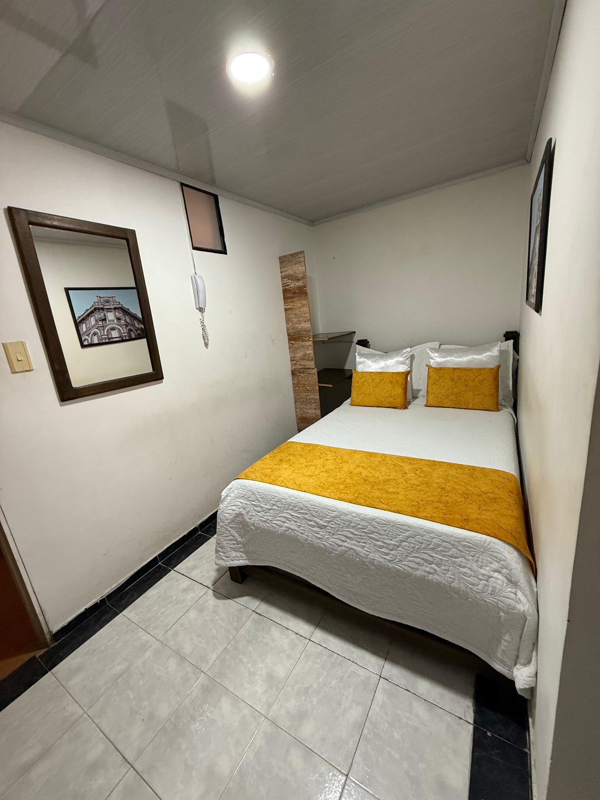 Ayenda Marana - Doble Estandar - 26