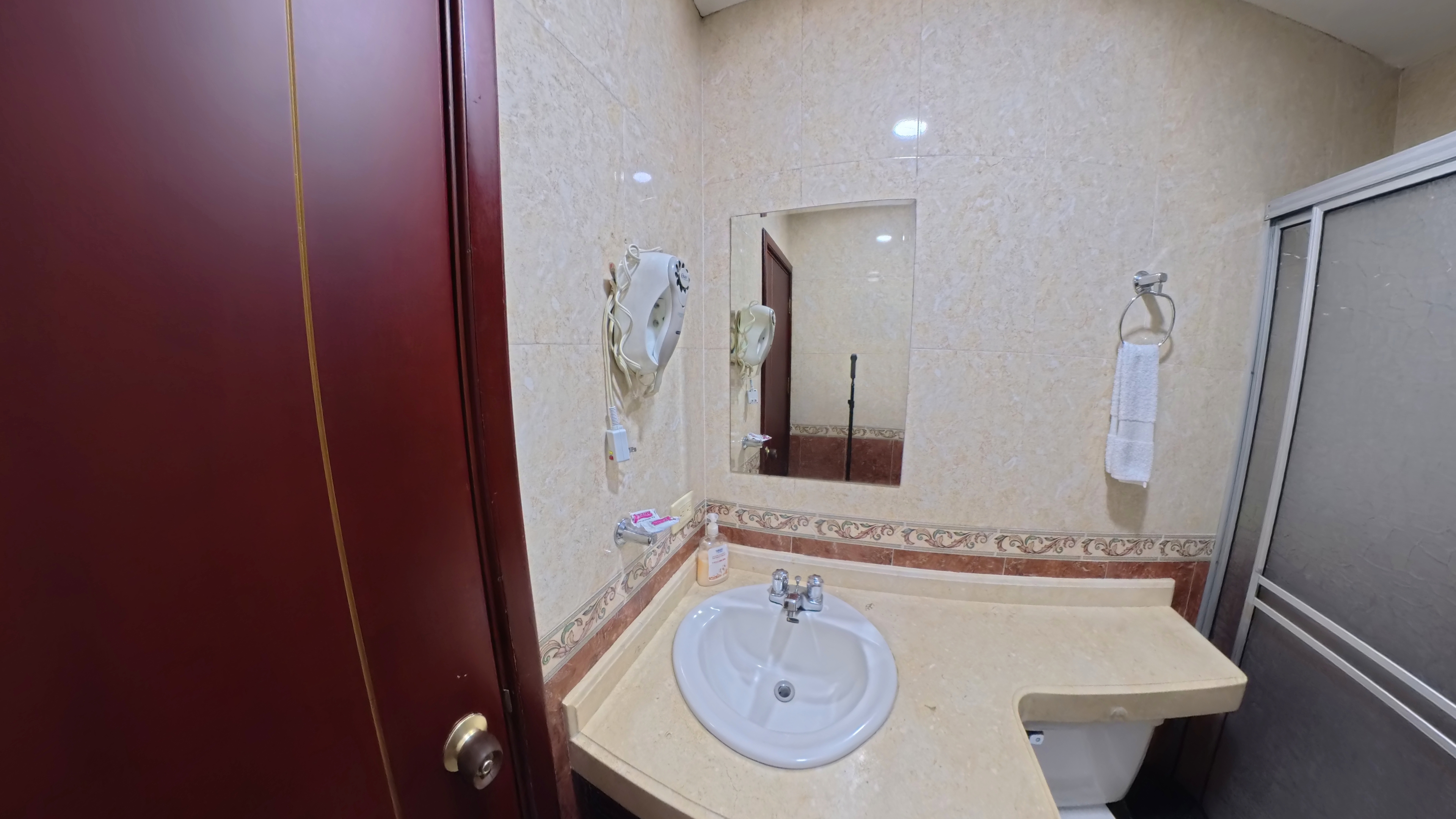 HOTEL IMPERIO REAL 8