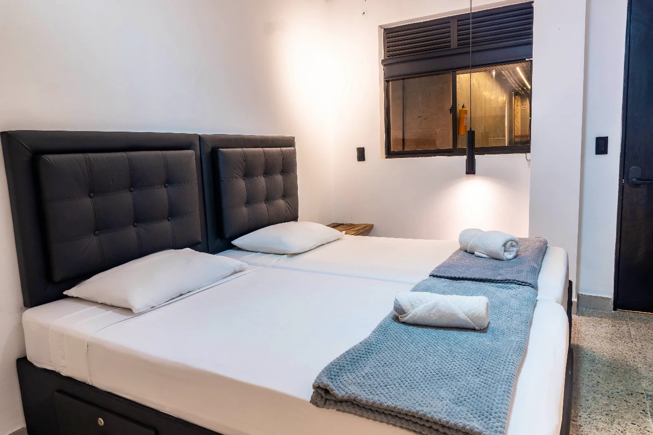 Hotel Civitas Medellín - Doble King Dueto Twin Patio - 19