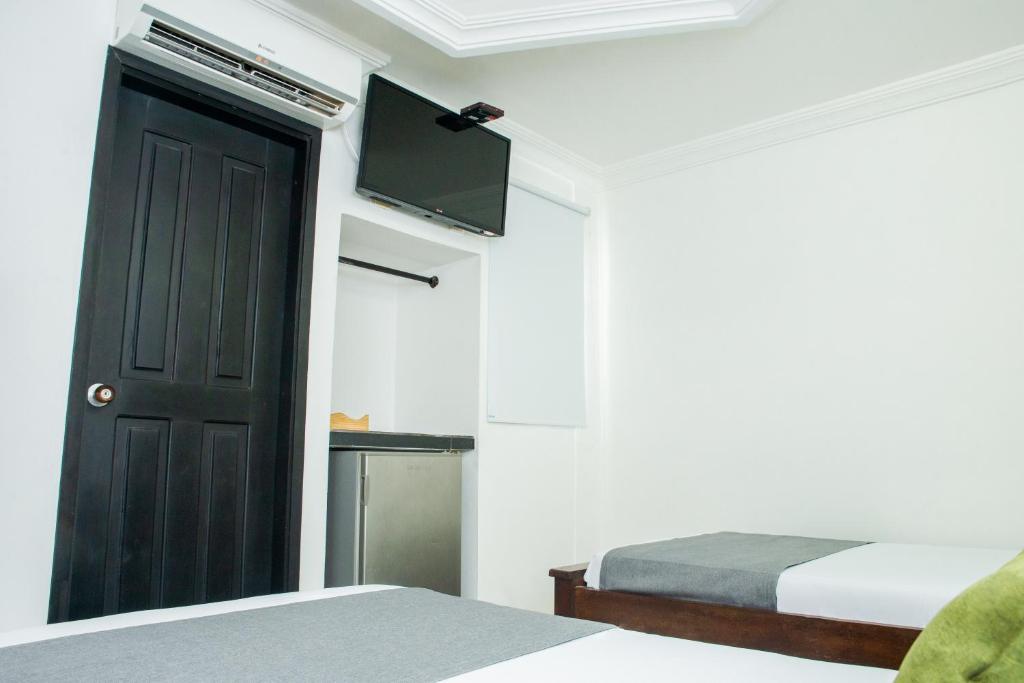 Ayenda 1315 Candiac 0