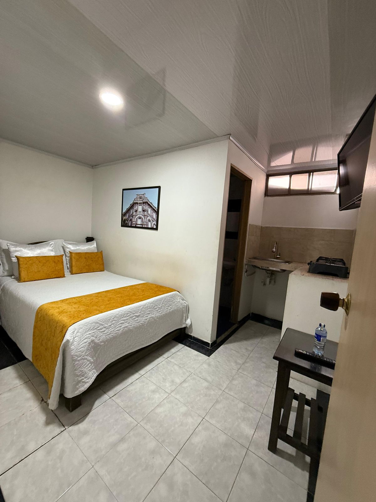 Ayenda Marana - Doble Estandar - 23