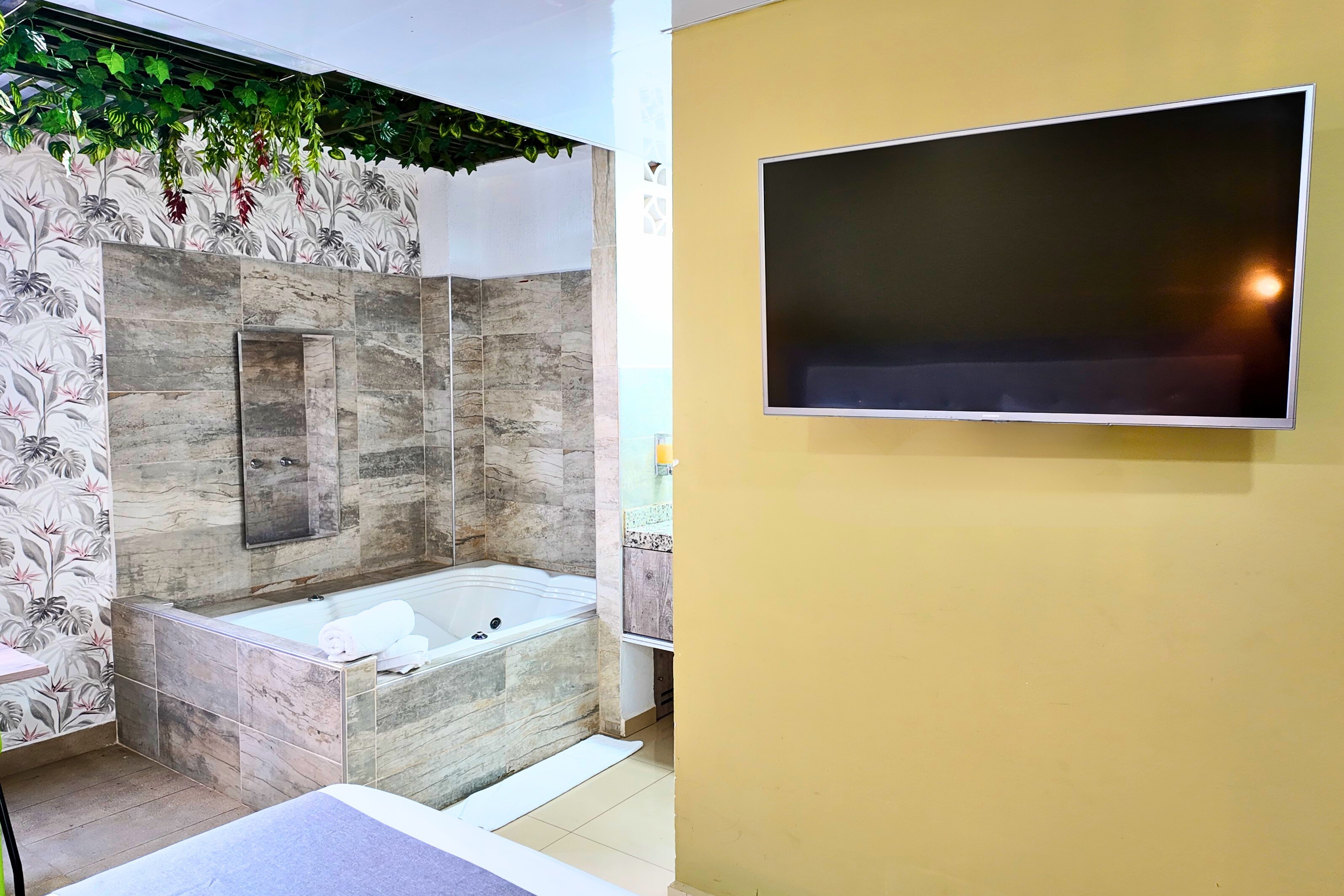 Hotel Eco Suite Cali - King Suite - 11