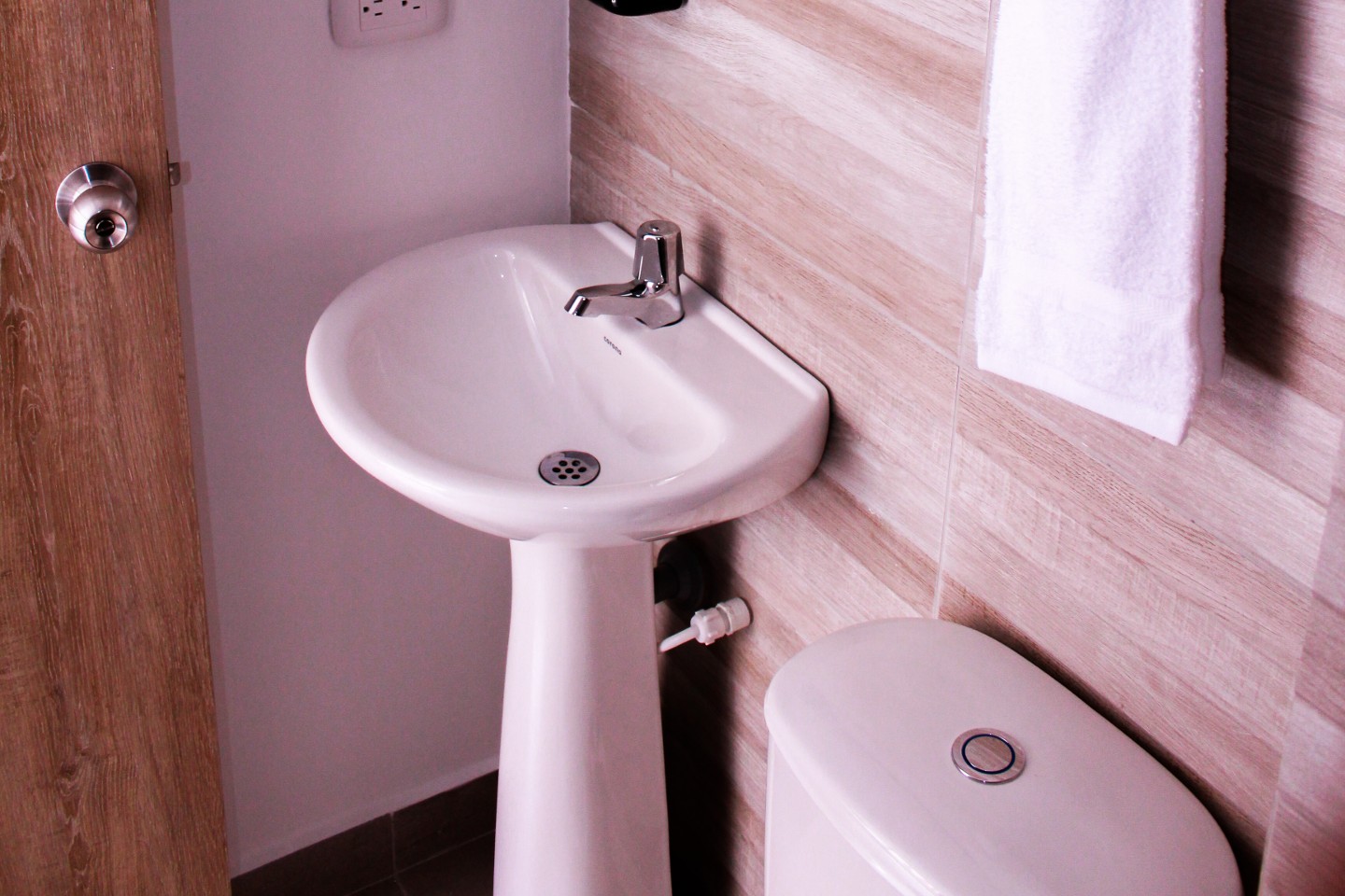 Ayenda Hotel MM - Baño - 16