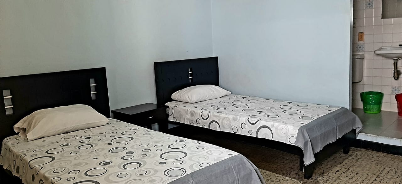 Ayenda Hotel Piedecuesta - Habitacion twin - 2