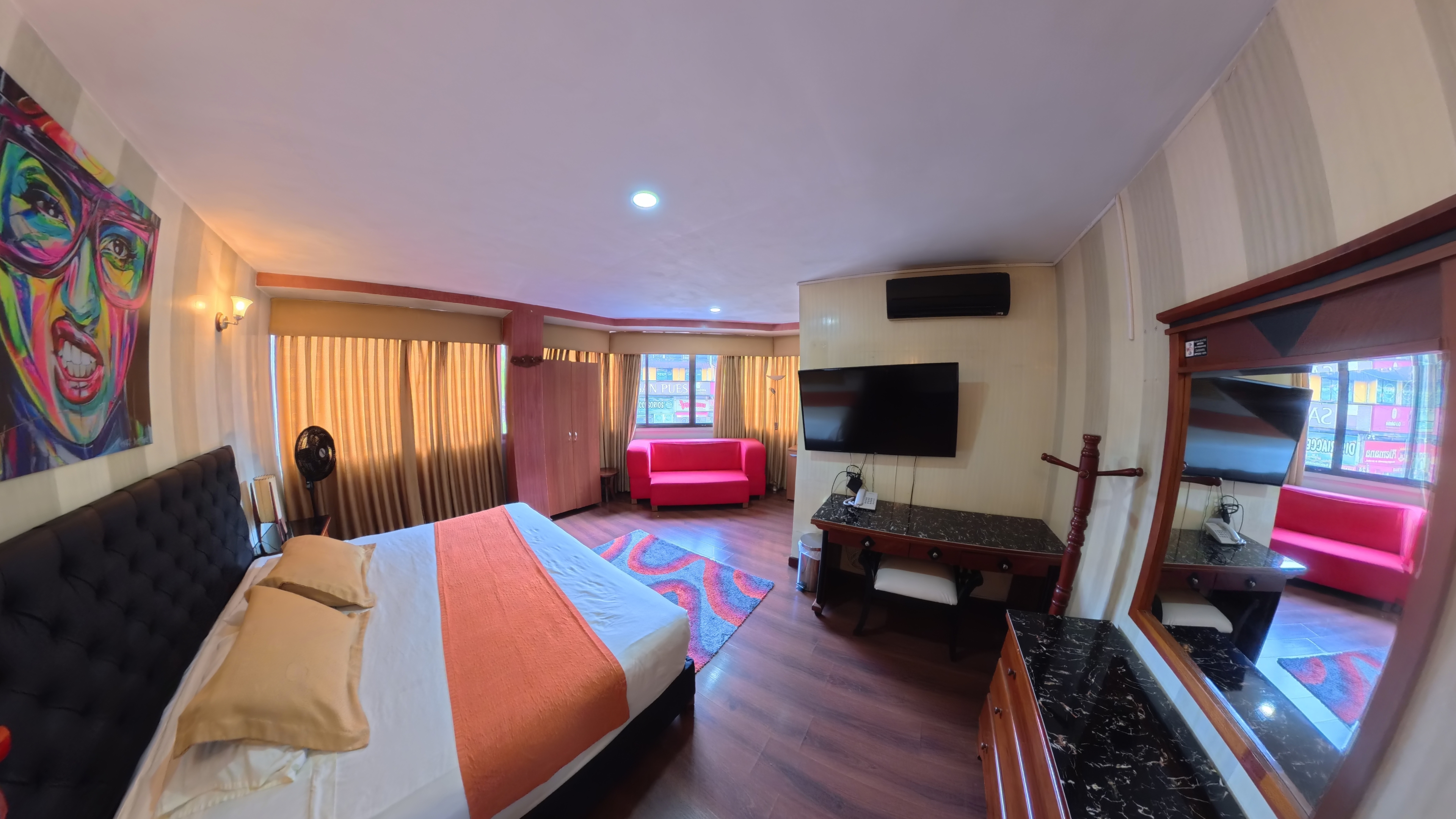 HOTEL IMPERIO REAL 19