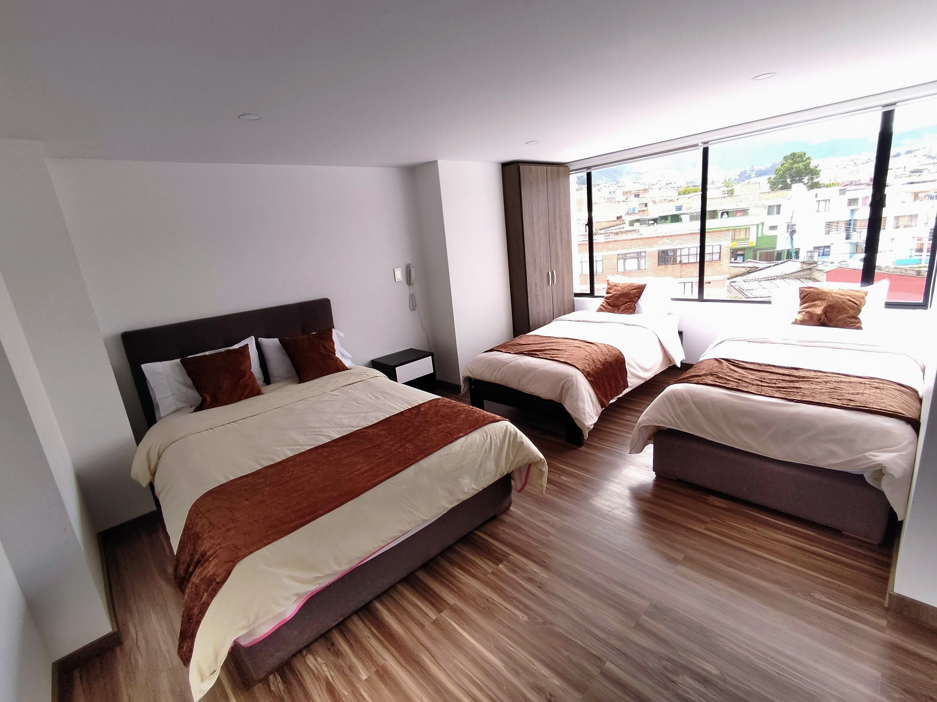 Hotel Basan Plaza - Cuadruple 3 camas - 2