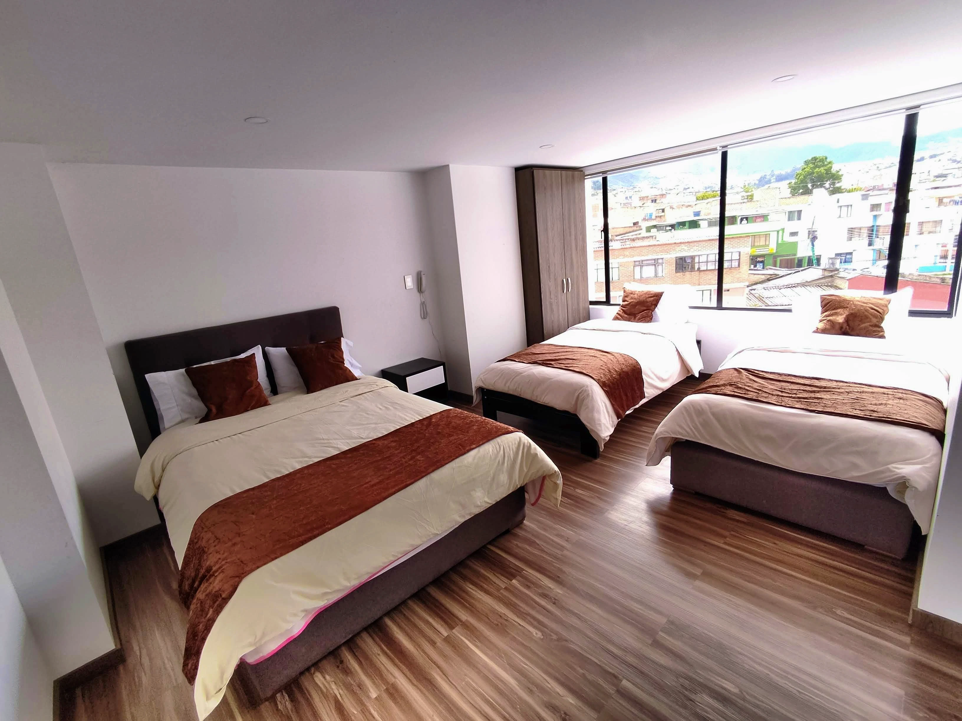 Hotel Basan Plaza - Cuadruple 3 camas - 2