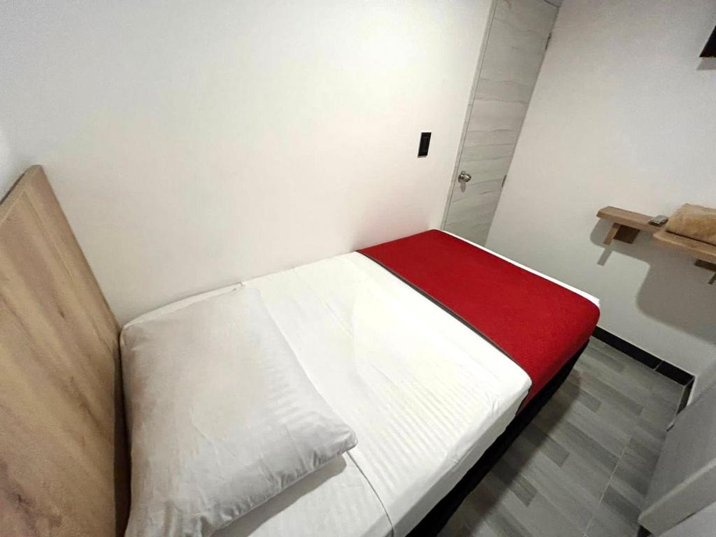 Hotel Urban Center Bogota - Habitación sencilla - 3