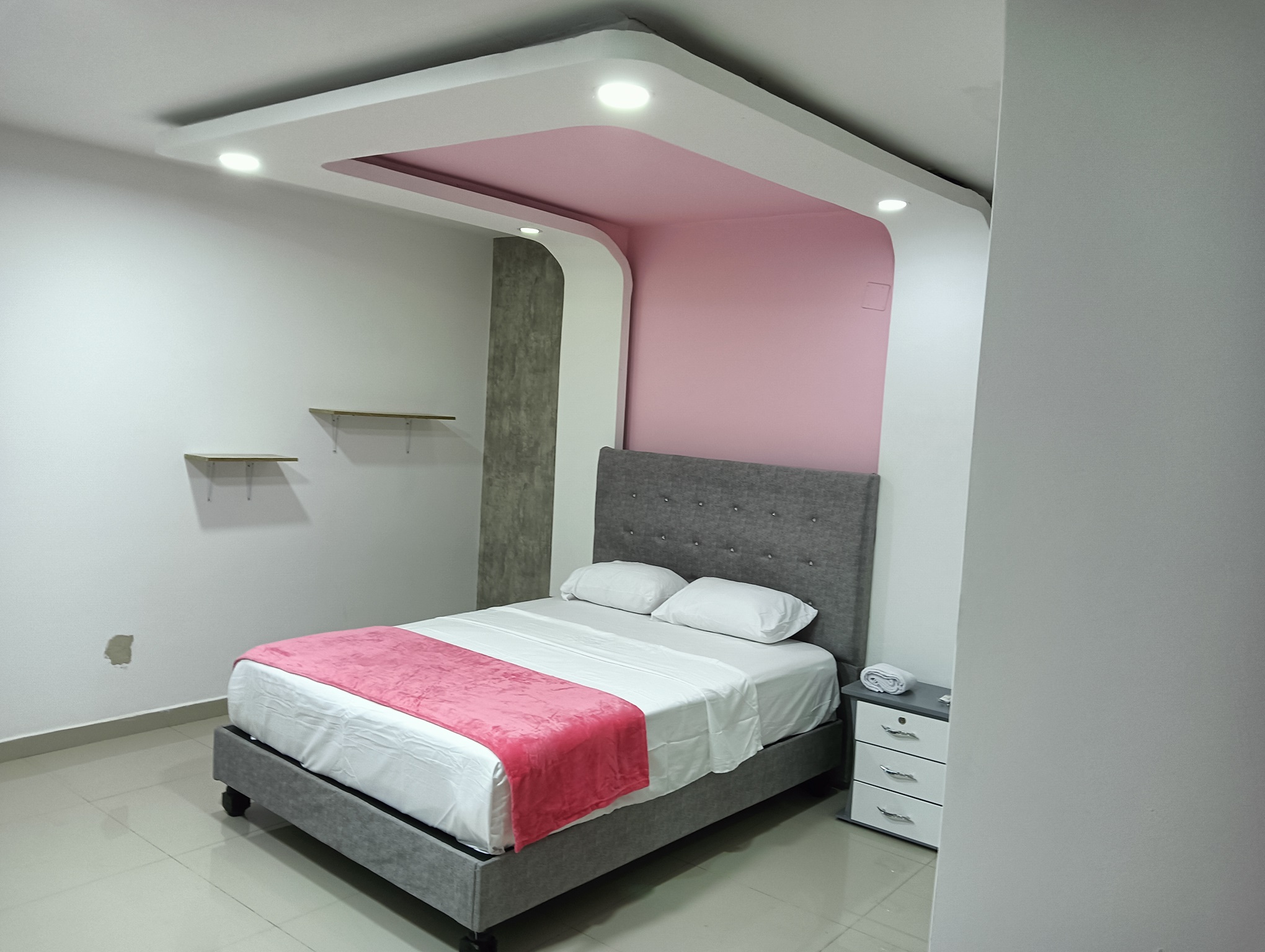 Hotel Pasarela Cali - Doble con Ventilador - 1