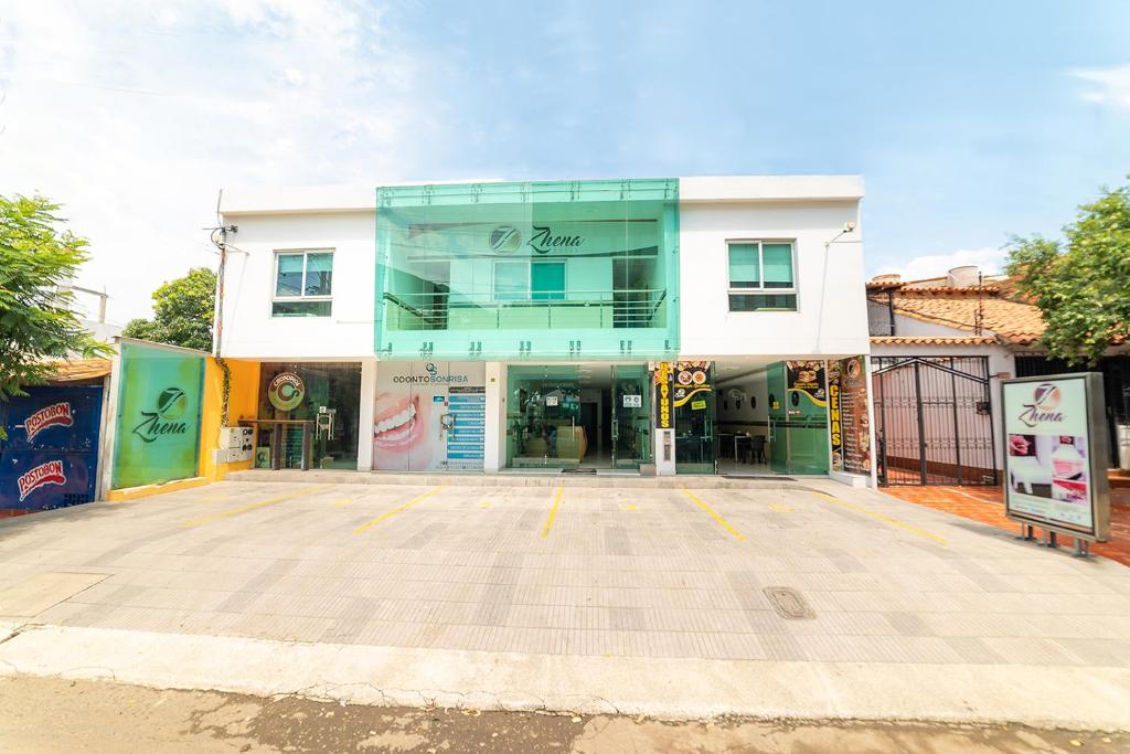 Ayenda Zhena - Fachada - 21