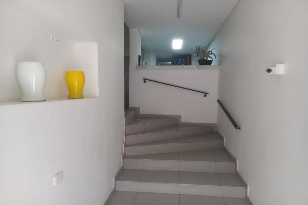 Hotel Colombia Avenida - Recepción - 34