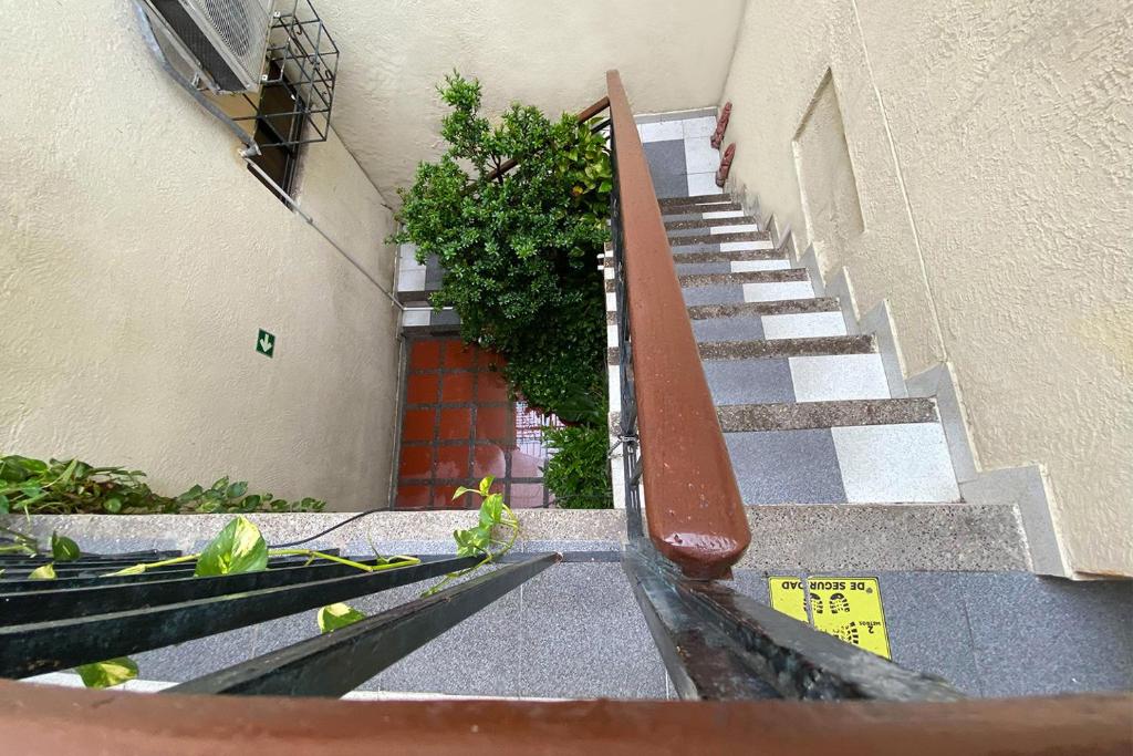 Ayenda Republicano Colonial No 2 25