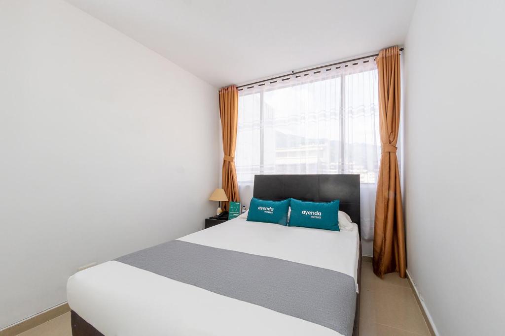 Ayenda 1909 Ambeima - Doble - 1