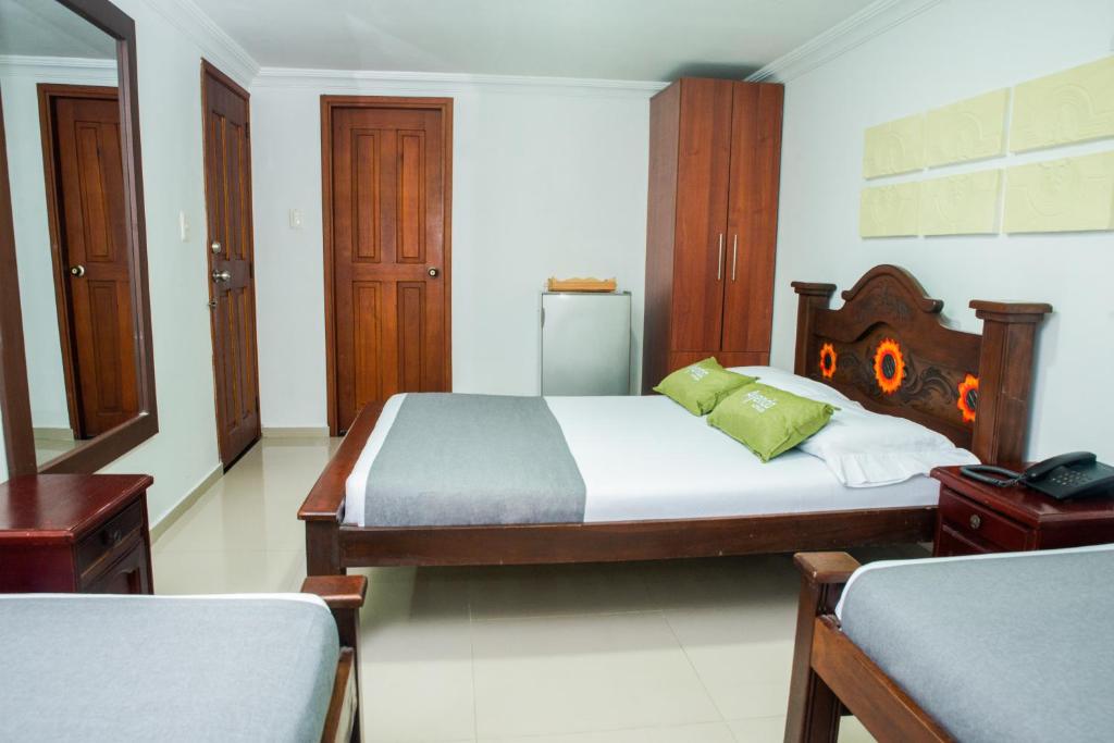 Ayenda 1315 Candiac 9