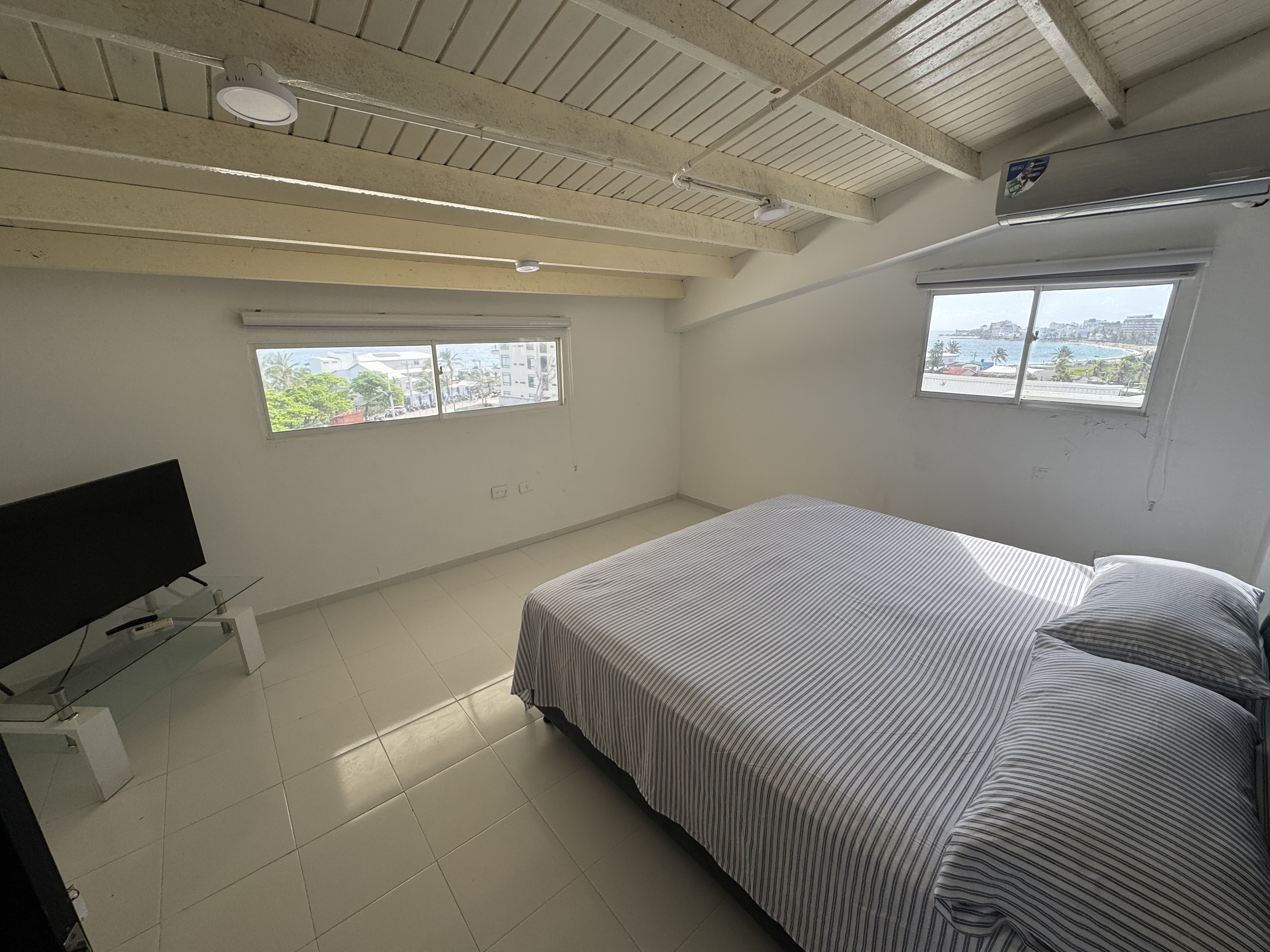 Jhonny Cay Suites - Apartamento Sala - Habitación Vista Al Mar - 3