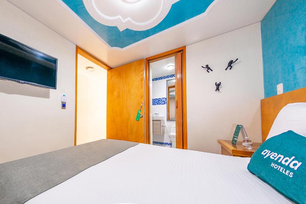 Ayenda Golden Empresarial 11