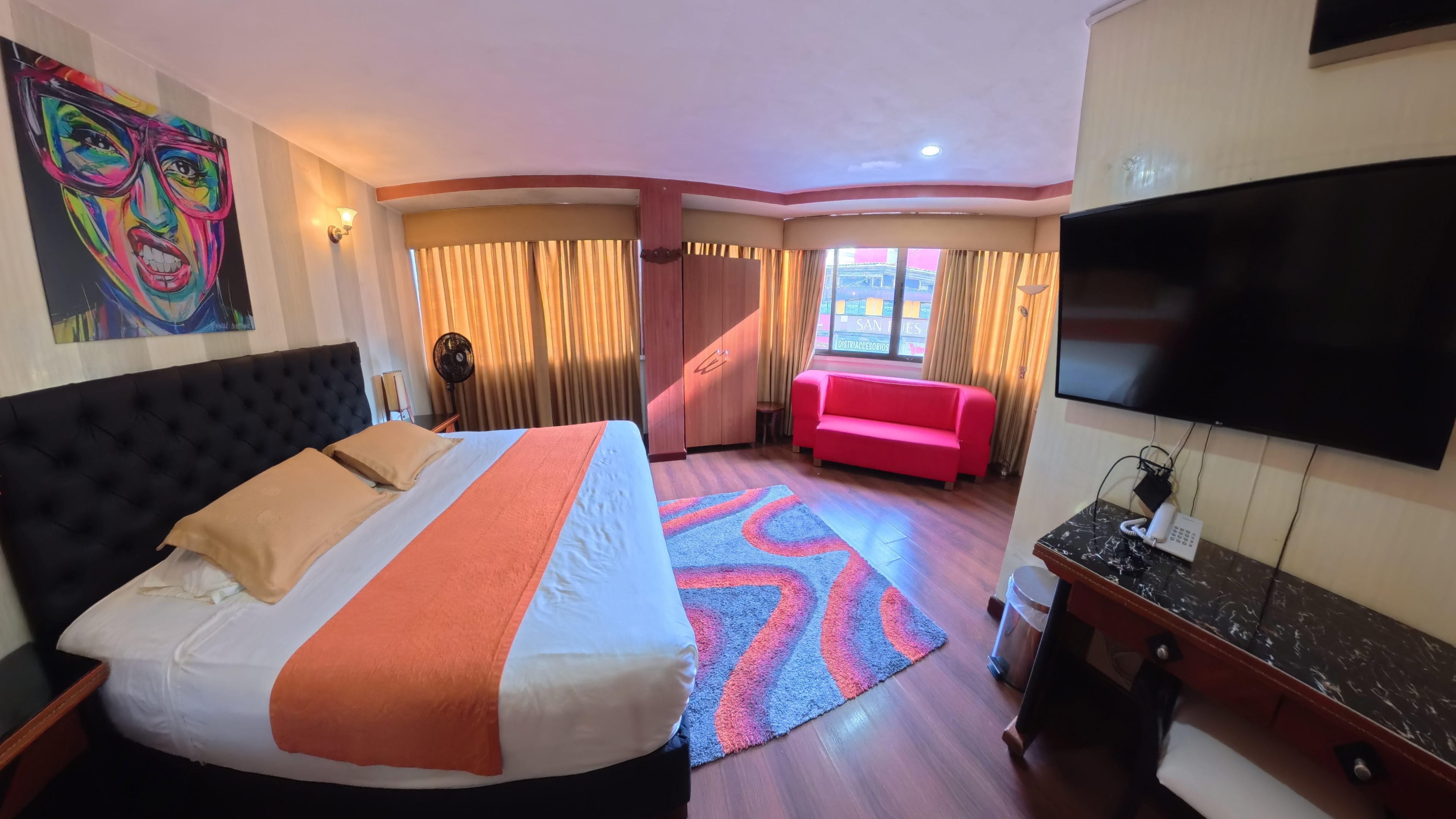 HOTEL IMPERIO REAL 20